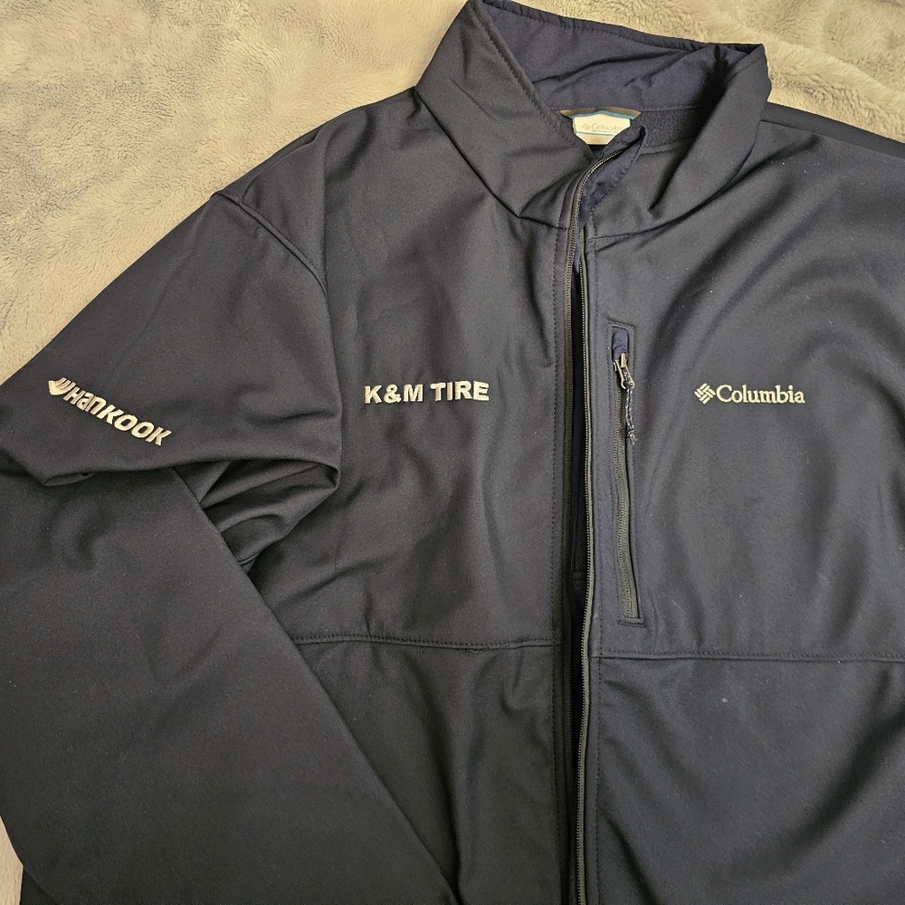 Columbia Jacket With K&M Tire Logo Size 3XL - Picture 2 of 5